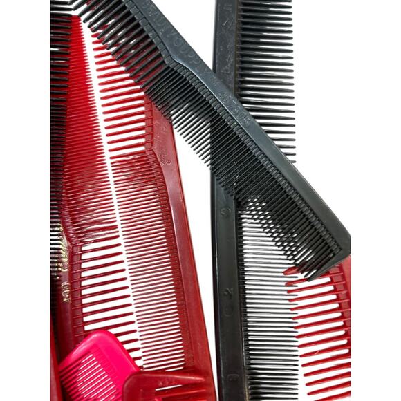 Lot of 33 Hair Cutting Combs Multicolor Assorted Salon Barber Professional - Picture 8 of 14